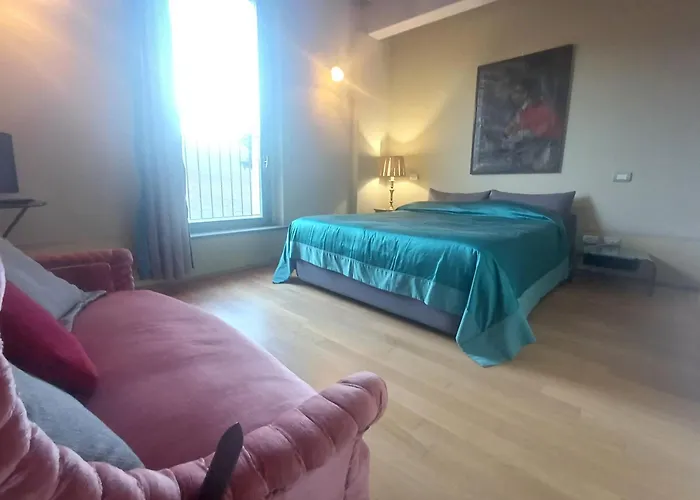 Casa Viole * フォルノーヴォ・ディ・ターロ