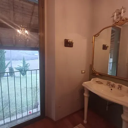 Farm stay Casa Delle Viole Fornovo di Taro