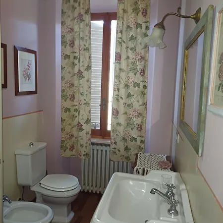 Farm stay Casa Delle Viole Fornovo di Taro