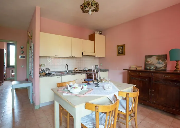 Casa Viole Фермерский дом Форново-ди-Таро